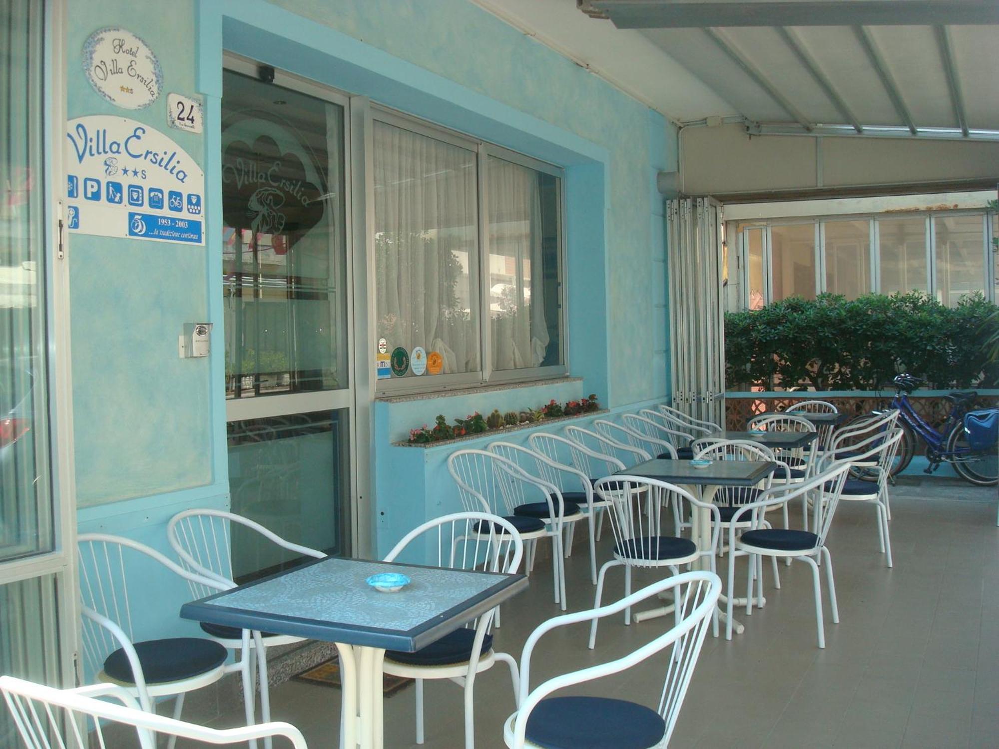 Hotel Villa Ersilia Rimini B&B ภายนอก รูปภาพ