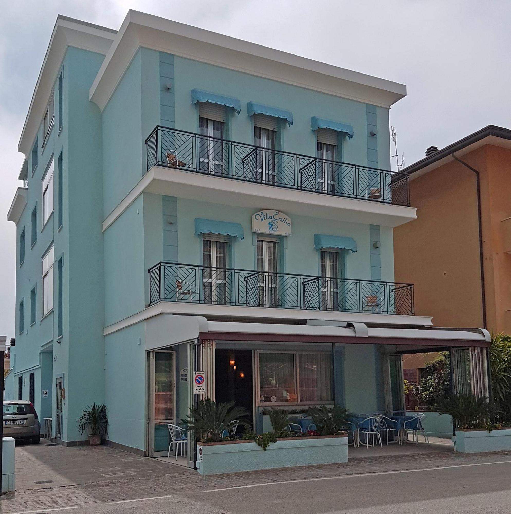 Hotel Villa Ersilia Rimini B&B ภายนอก รูปภาพ