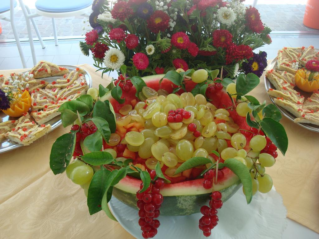 Hotel Villa Ersilia Rimini B&B ภายนอก รูปภาพ